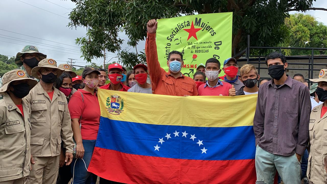 casa del gobierno comunal en 11 de Abril