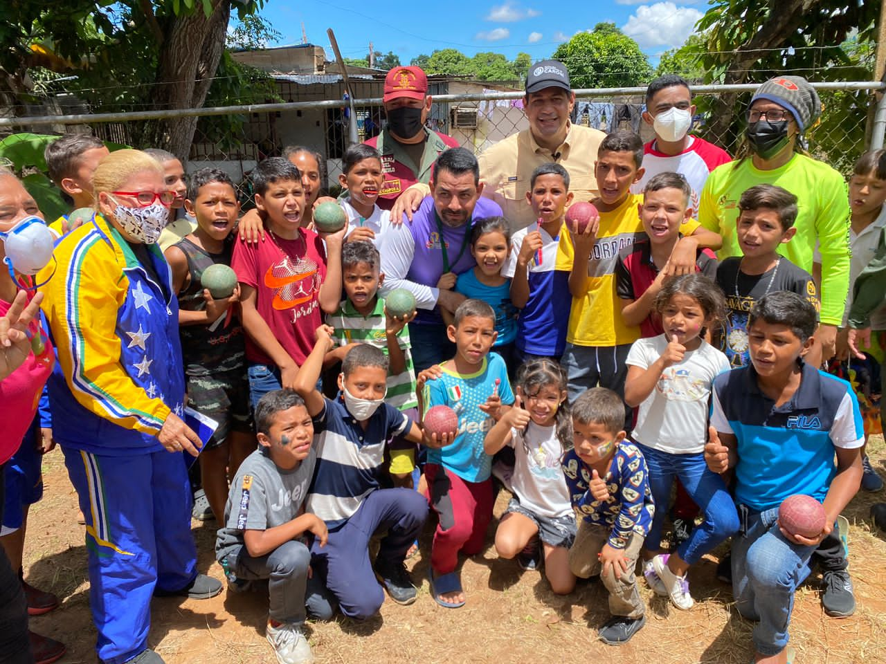 Plan Amor en Acción atendió a los niños y niñas de Dalla Costa. 